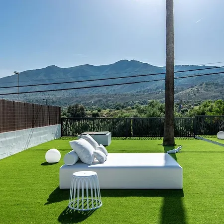 Villa Palm Tree - 5bdr Paradise Pool / Chill Out Beds Torremolinos